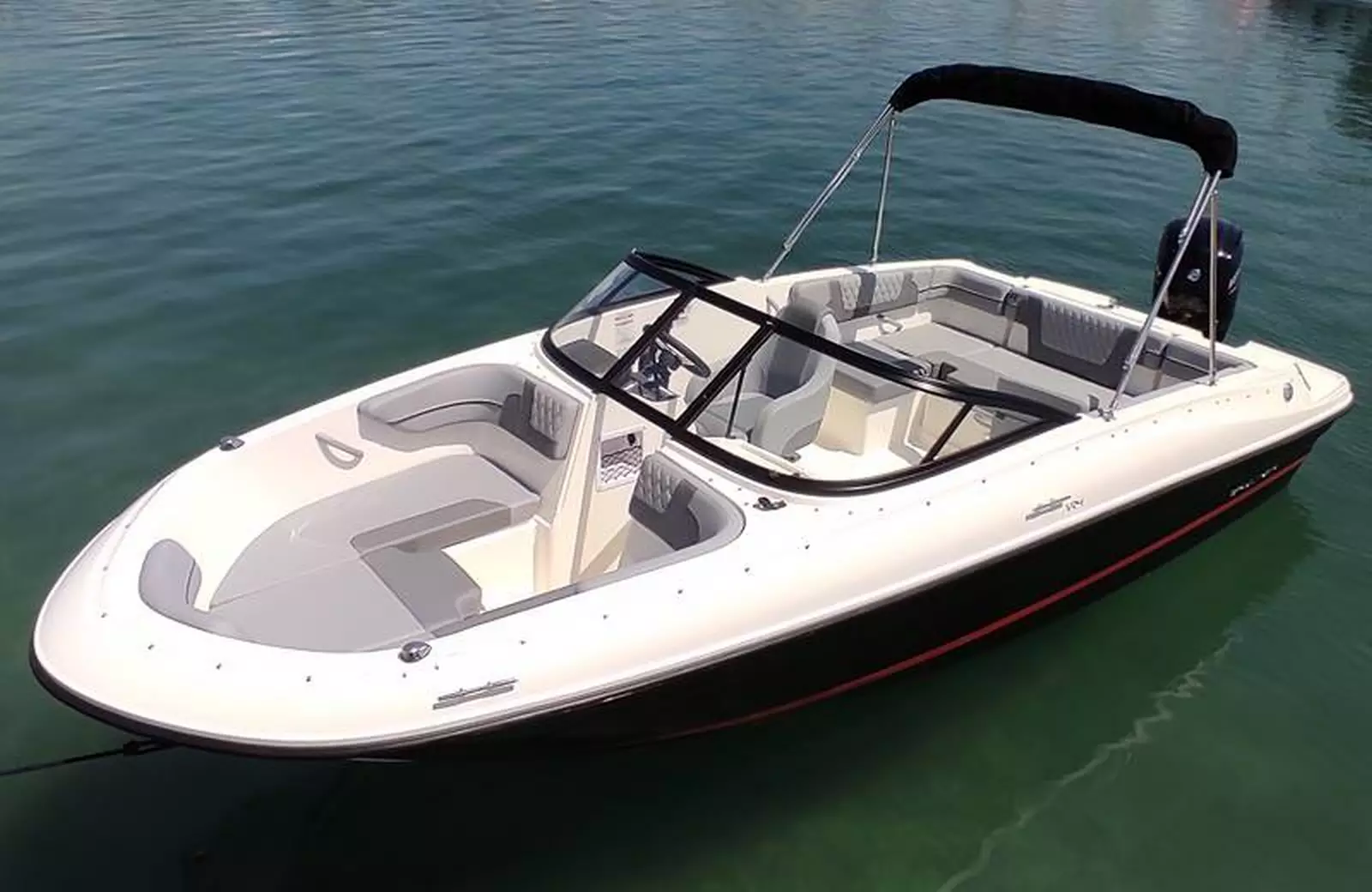 Boote mit Führerschein / Q600 Atlas (7p)