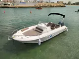 Boote mit Führerschein / Q670 Atlas (7-10p)