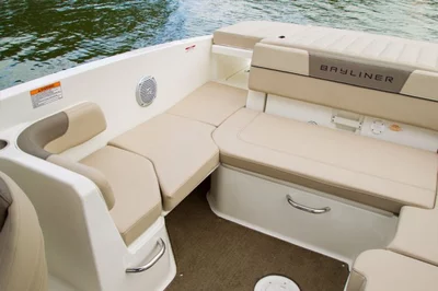 Boote mit Führerschein / F700 VR6 (8p)