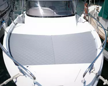 Boote mit Skipper / JS780 Saver (9p)