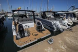 Boote mit Skipper / SK30 Smile-K30 (12p)